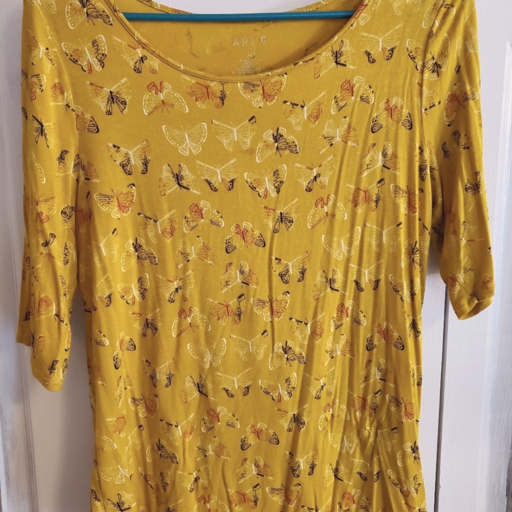 Apt 9 Yellow Top With Butterflies. S Med - Picture 1 of 5